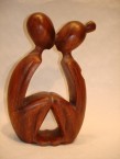 couple abstract assis et baise avec genou debout
