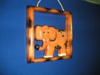 cadre 1 éléphant brun