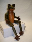 grenouille avec pattes mobiles