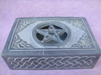 boîte avec pentacle