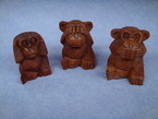 serie des 3 singes de rien entendre, de rien voir et de rien dire