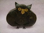 hibou pour metre un bougie à l'interieur ou pour brulé un côn d'ensens