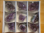 des pierres en amethyst
