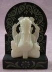 ganesha assis dans un temple