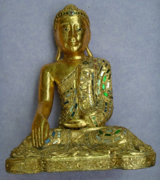 Statuette - Bouddha Sanci, un bouddha doré en position