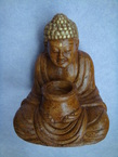 bouddha avec un pot