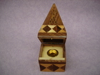 porte d'encens de cones