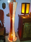Lampe en nacre, tissu et rotan 120cm