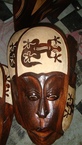 Un masque 20cm