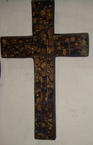 Un croix en verre et résine 20x13cm