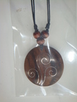Collier en bois dûr décorée avec l'argent afghan