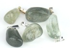 pendentif en actinolite