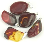 pendentif en mokaiet