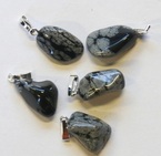 pendentif en obsidienne flocon de neige