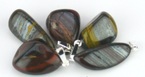 pendentif en fer de tigre